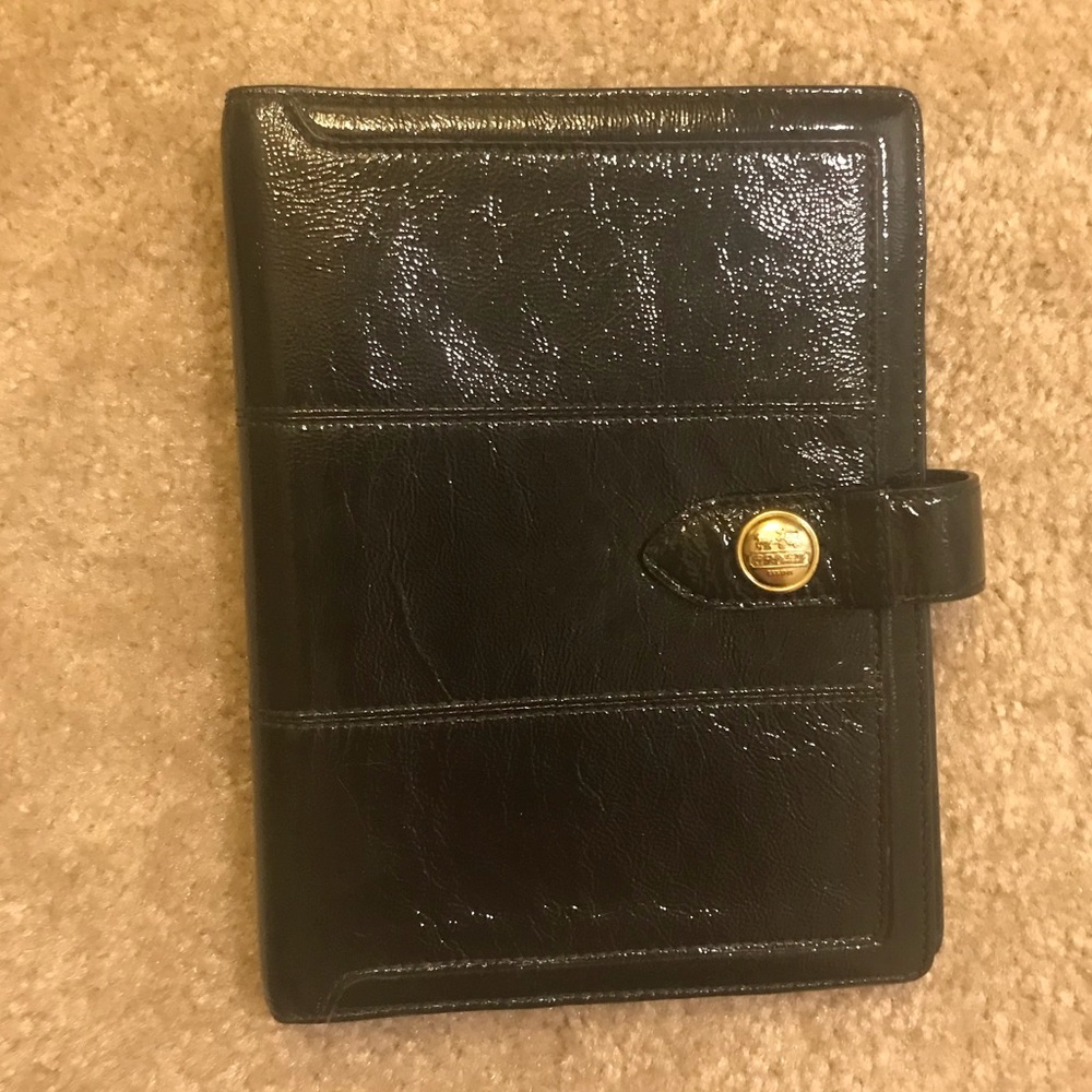 EUC Coach Black Patent Leather Organizer!